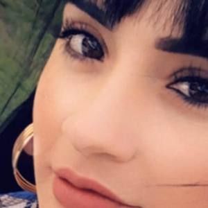 Meet your Posher, Yexy